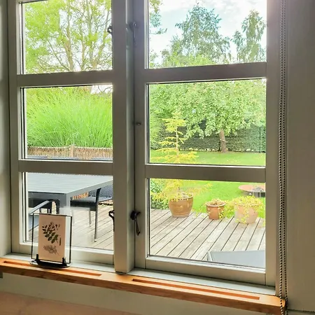 Black-painted Log House Overlooking Vejle Fjord * Borkop
